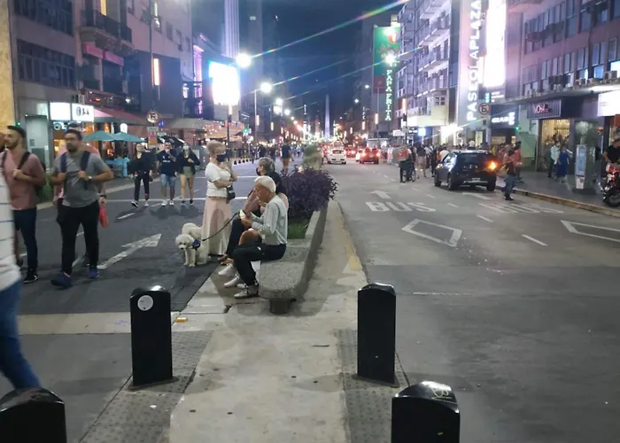 Buenos Aires Obelisco, Teatros Y Peatonal